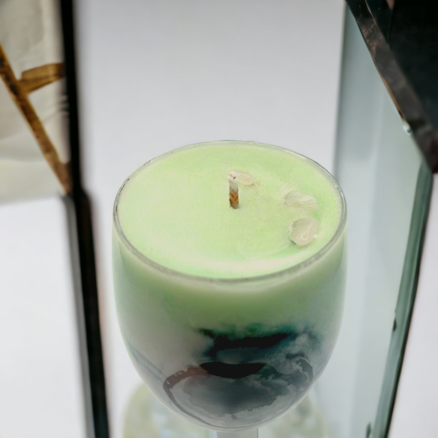 Green Moon Musk Elegance | Vintage Cordial Candle