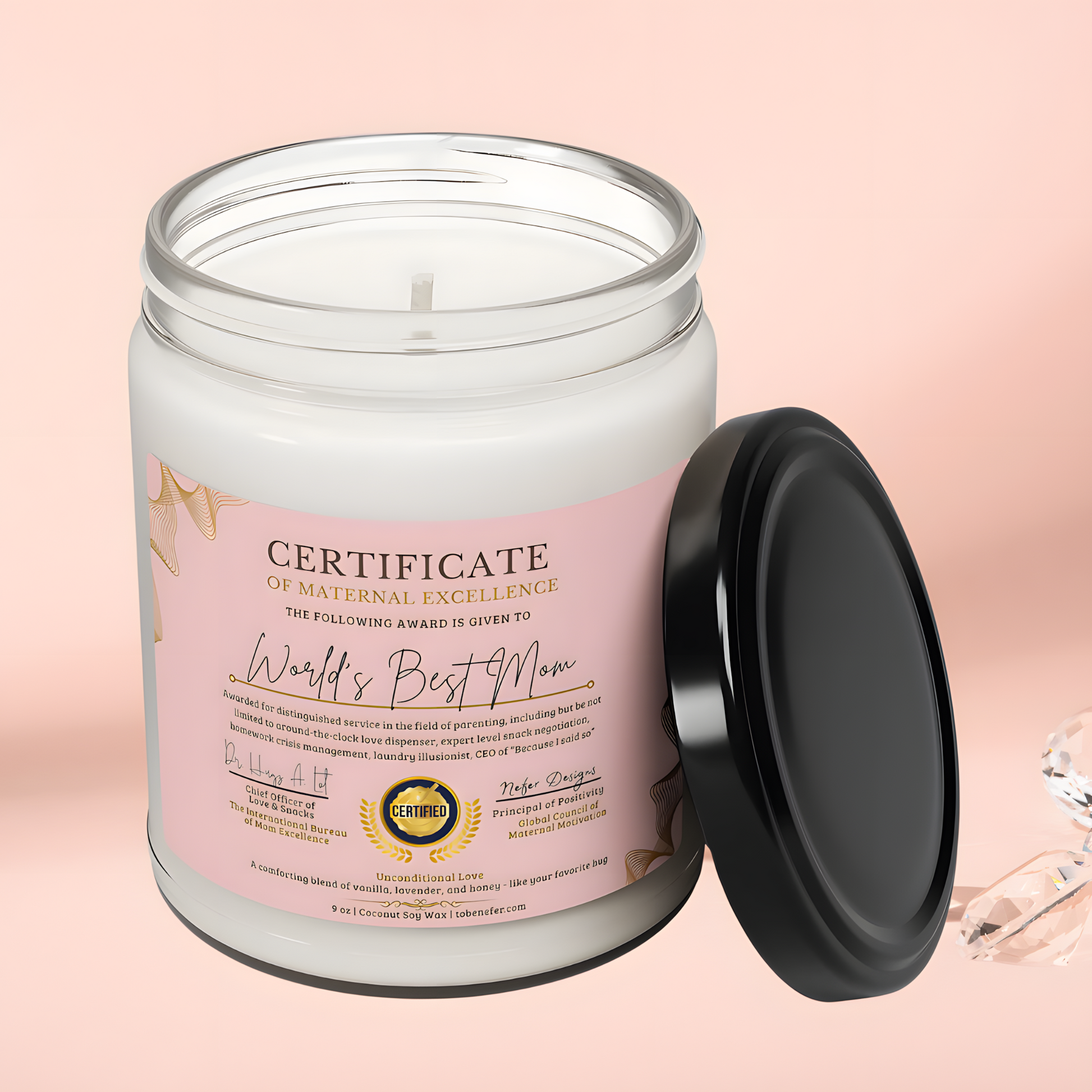 World's Best Mom scented candle in clear glass – cozy vanilla lavender honey fragrance, perfect Mother's Day gift