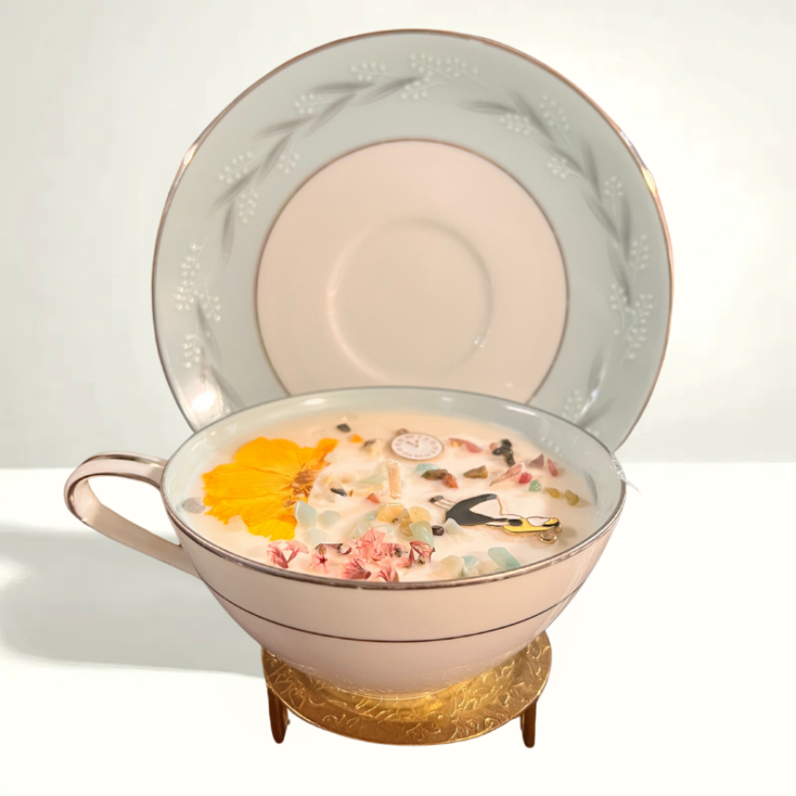 Sophisticated fine china with platinum trim and subtle floral accents, showcasing Noritake's timeless craftsmanship.