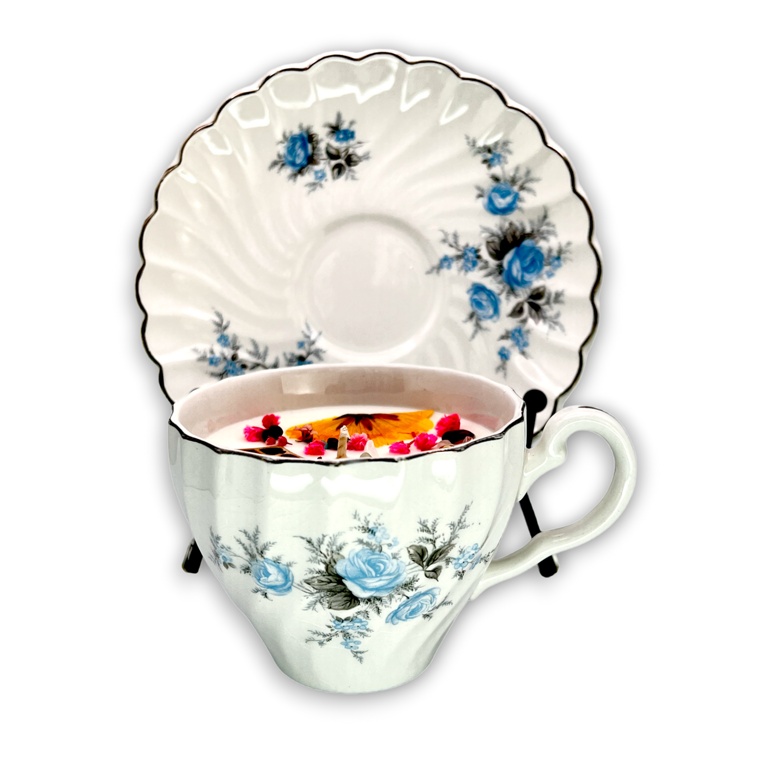 American Vintage Teacup Candles Collection: Timeless Allure with Patriotic Charm